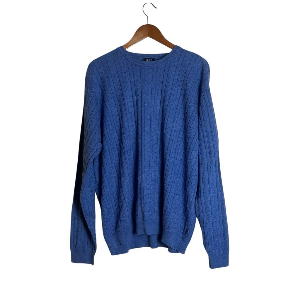 Izod blue 100% cotton cable knit sweater. Size xl